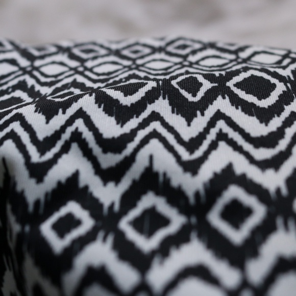 Neon Green/black&white Sport Bra - Picture 3 of 7